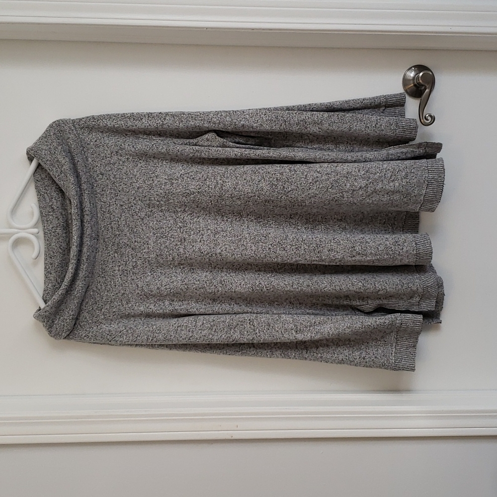 Grey large turtle neck in xl